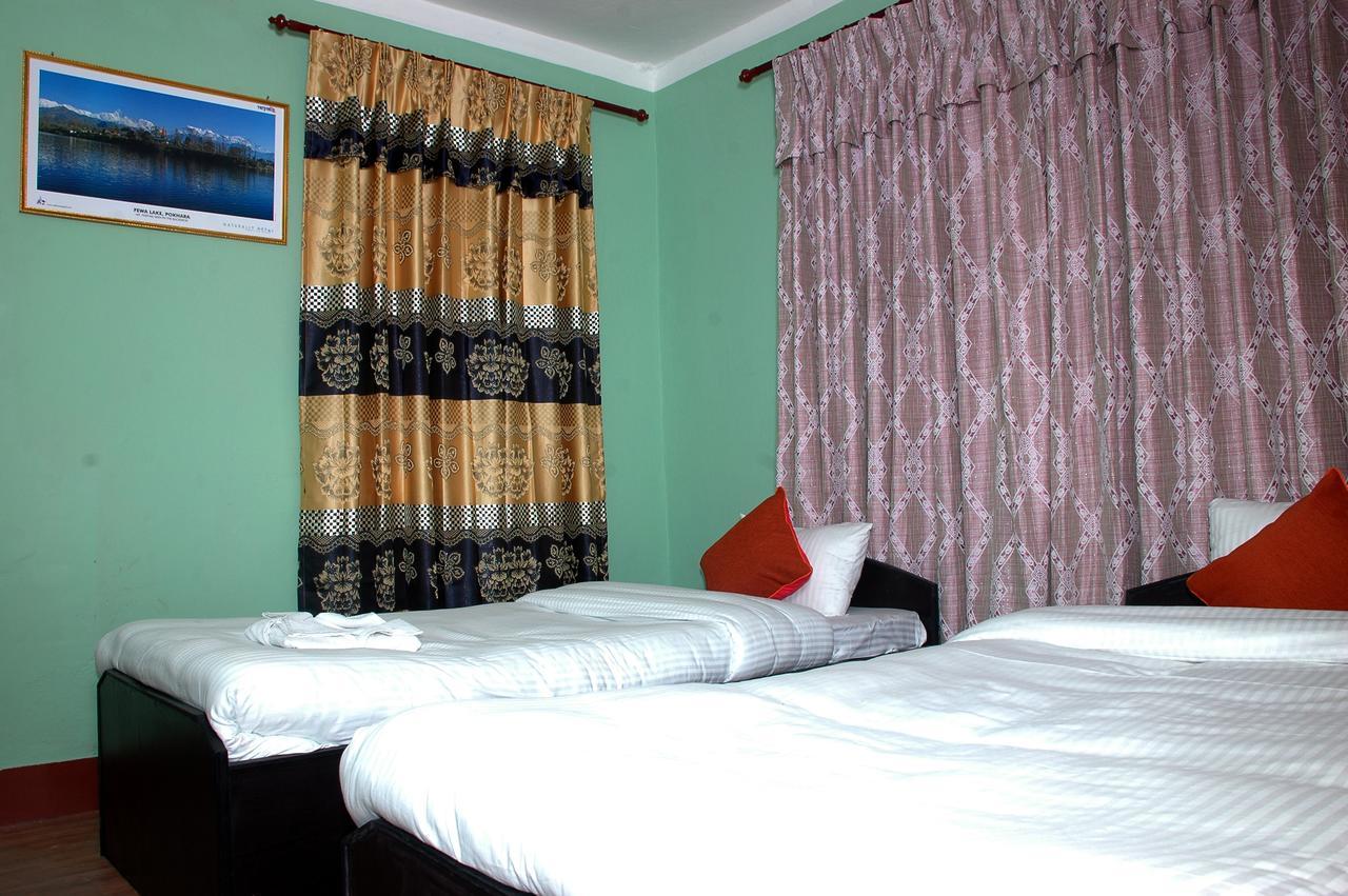 Travellers Dorm Bed & Breakfast Kathmandu Exterior photo